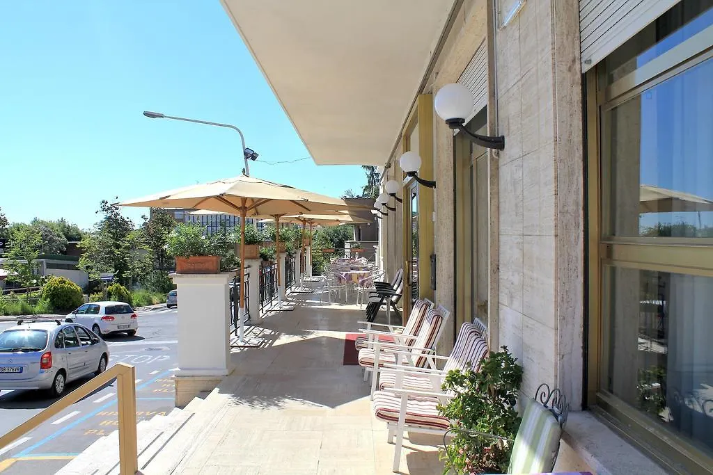Grand Plaza-1